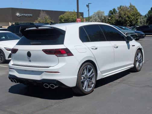 2024 Volkswagen Golf R 2.0T DSG