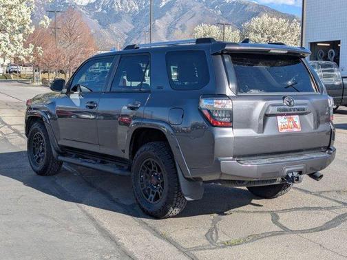 Black 2020 Toyota 4Runner SR5
