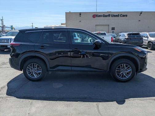 Black 2023 Nissan Rogue S