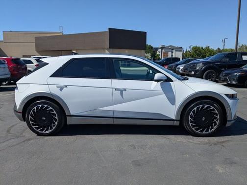 White 2024 Hyundai IONIQ 5 Limited