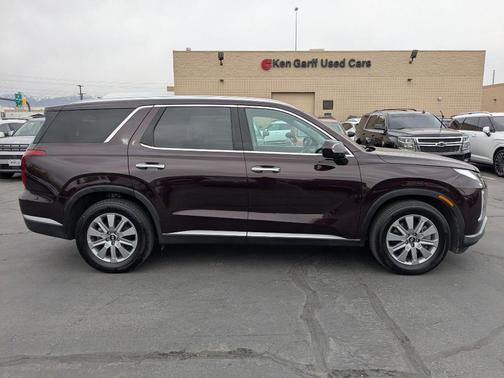 Burgundy 2025 Hyundai PALISADE SEL