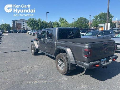 2024 Jeep Gladiator Mojave X
