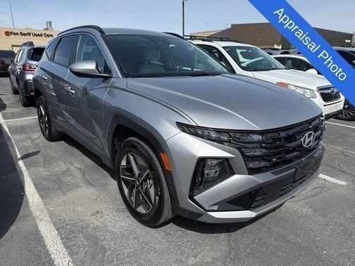 Shimmering Silver 2025 Hyundai TUCSON SEL
