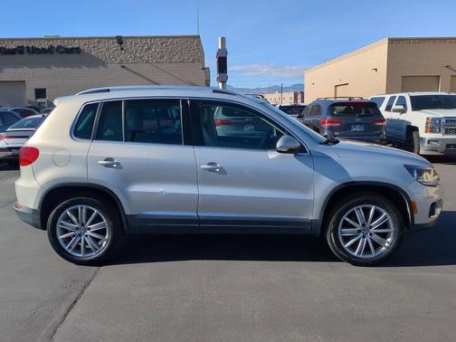 2013 Volkswagen Tiguan SE
