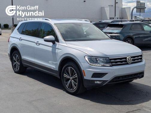 White Silver Metallic 2019 Volkswagen Tiguan 2.0T SEL