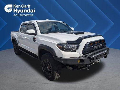 2017 Toyota Tacoma TRD Sport