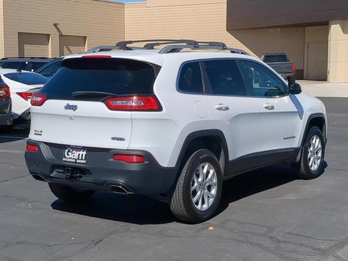 2018 Jeep Cherokee Latitude Plus