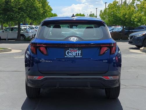 2024 Hyundai TUCSON SE
