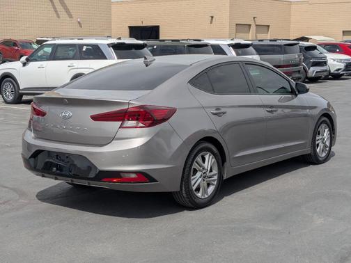 Metal 2020 Hyundai ELANTRA Value Edition