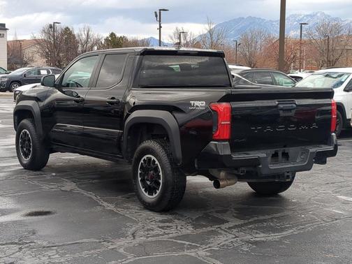 2024 Toyota Tacoma TRD Off Road