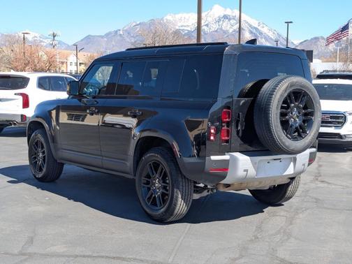 2025 Land Rover Defender P300