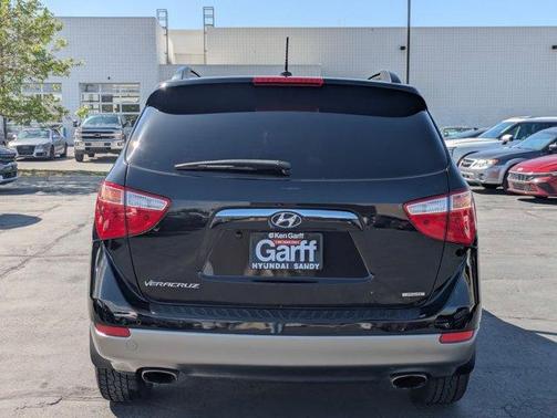 Black Noir Pearl Mica 2012 Hyundai Veracruz GLS