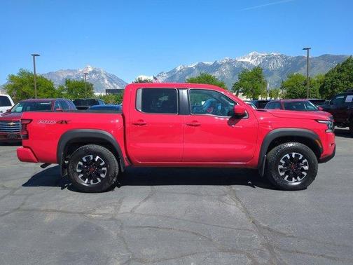 Red Alert 2024 Nissan Frontier PRO-4X