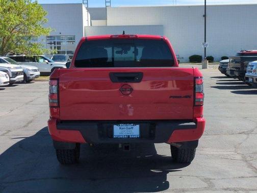 Red Alert 2024 Nissan Frontier PRO-4X