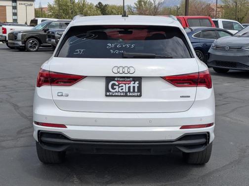 Arkona White 2025 Audi Q3 45 S line Premium