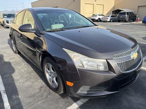 Tungsten Metallic 2014 Chevrolet Cruze 1LT