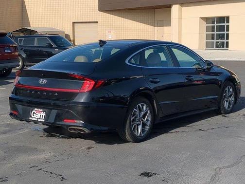 2020 Hyundai SONATA SEL