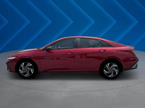 2025 Hyundai ELANTRA HEV SEL Sport