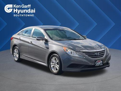 2014 Hyundai SONATA GLS
