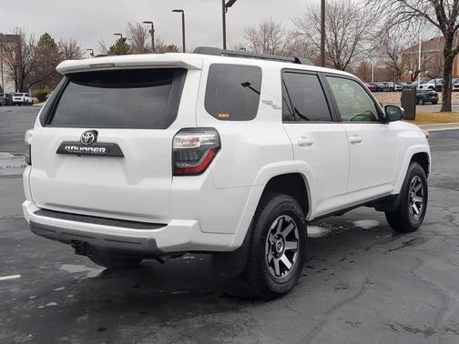 2024 Toyota 4Runner TRD Off Road
