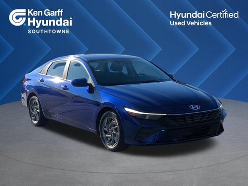 2024 Hyundai ELANTRA SEL