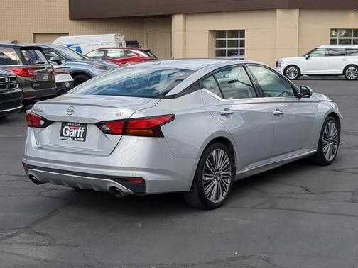 2024 Nissan Altima 2.5 SL
