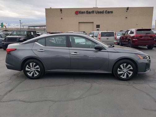 2025 Nissan Altima S