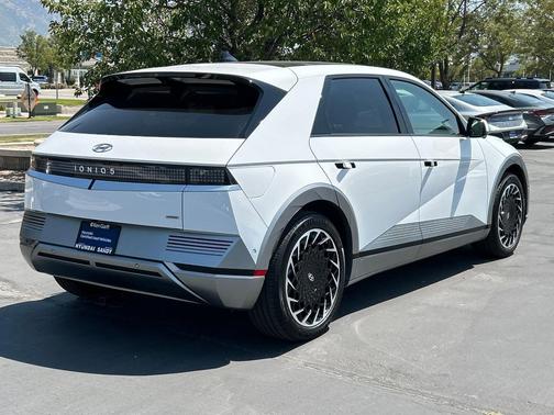 2024 Hyundai IONIQ 5 Limited