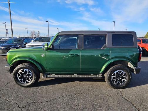 2023 Ford Bronco Badlands