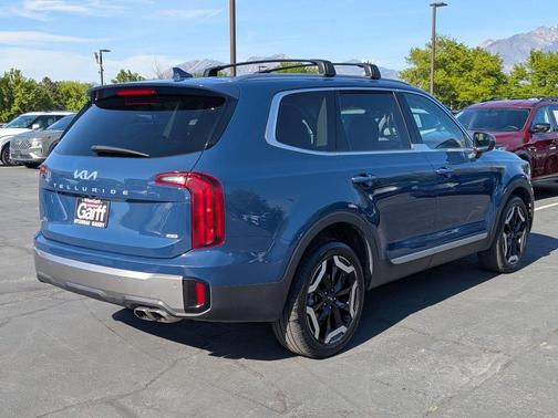 Midnight Black 2025 Kia Telluride S
