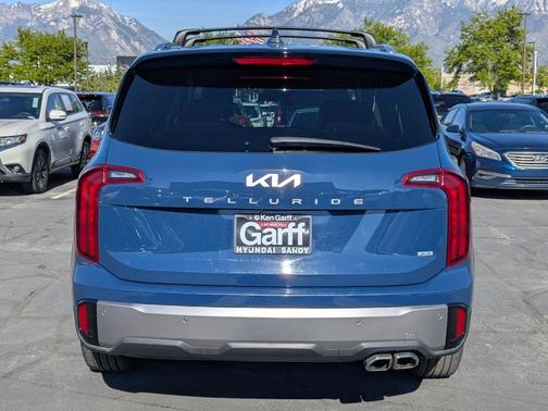 Midnight Black 2025 Kia Telluride S