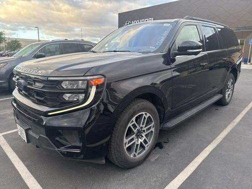 Black Metallic 2025 Ford Expedition Max Active