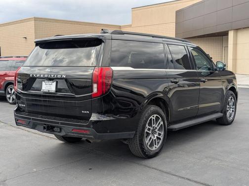 Black Metallic 2025 Ford Expedition Max Active