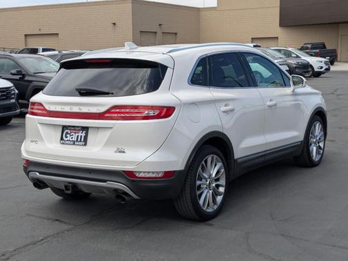 2015 Lincoln MKC Base