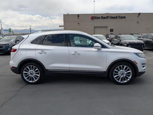 2015 Lincoln MKC Base