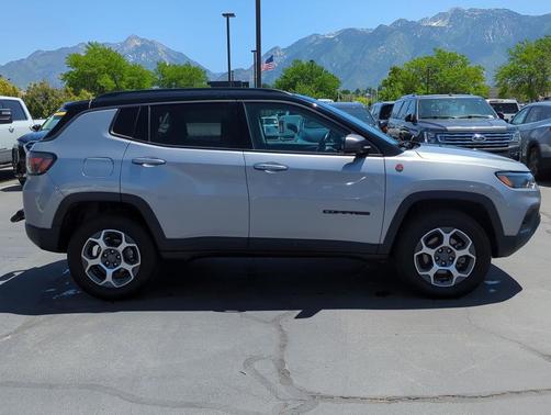 2022 Jeep Compass Trailhawk