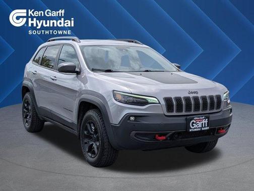 Billet Silver Metallic Clearcoat 2019 Jeep Cherokee Trailhawk Elite