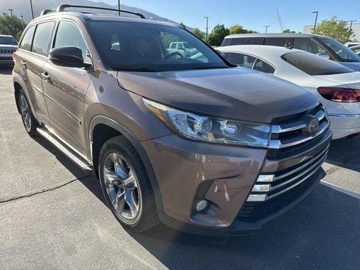 Walnut 2018 Toyota Highlander Limited