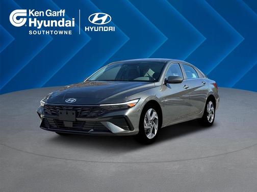 2025 Hyundai ELANTRA SEL Convenience
