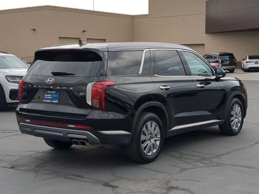 Black 2025 Hyundai PALISADE SEL