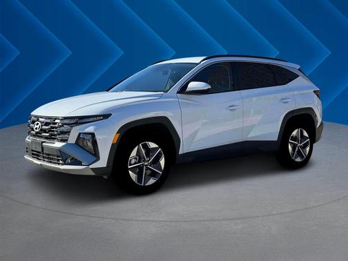 Pearl 2026 Hyundai TUCSON Plug-In Hybrid SEL