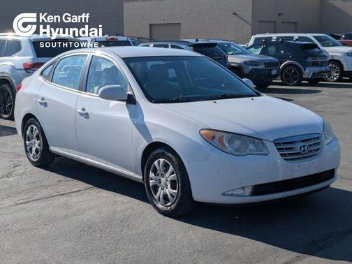 Nordic White 2010 Hyundai ELANTRA GLS