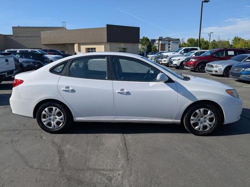 Nordic White 2010 Hyundai ELANTRA GLS