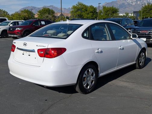 Nordic White 2010 Hyundai ELANTRA GLS
