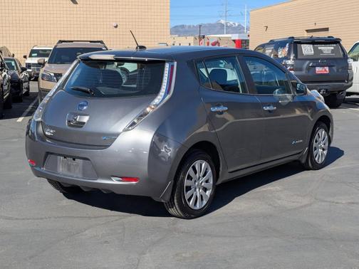 2015 Nissan Leaf S