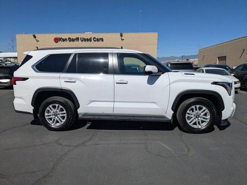 Ice 2025 Toyota Sequoia SR5
