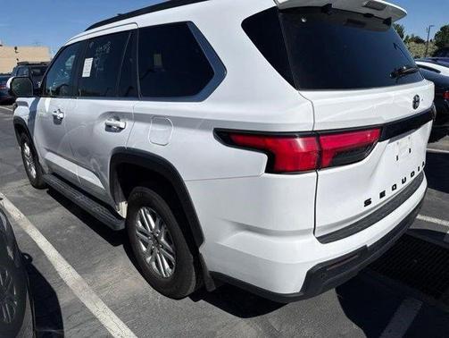 Ice 2025 Toyota Sequoia SR5