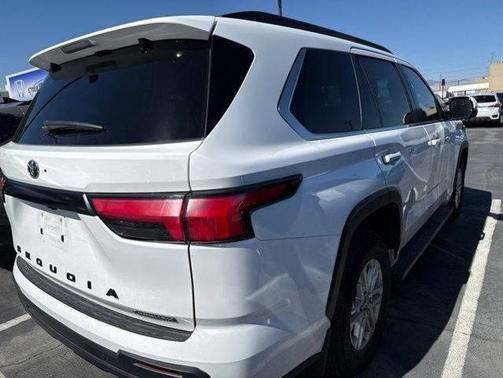 Ice 2025 Toyota Sequoia SR5