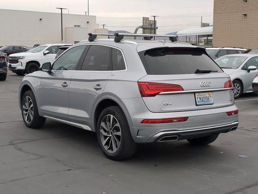 2024 Audi Q5 45 S line quattro Premium
