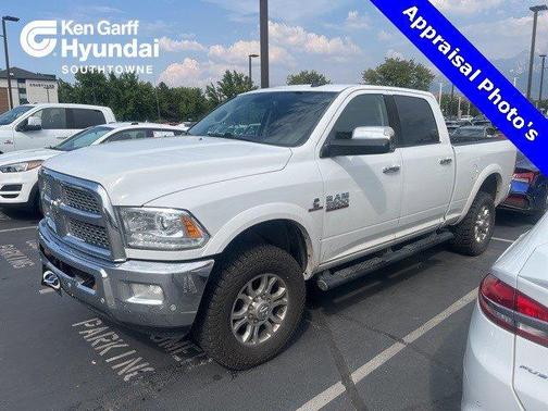 2016 RAM 2500 Laramie